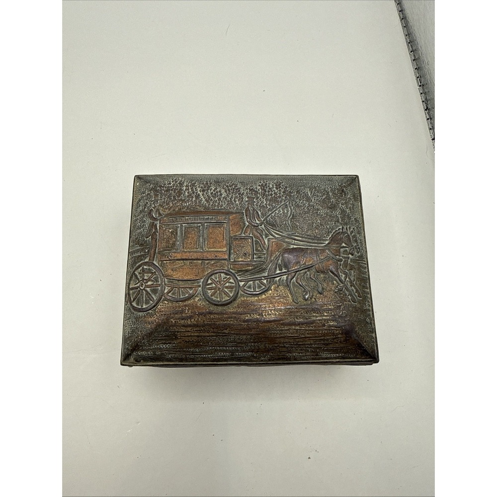 Vintage‎ Ornate Tin Metal Trinket Box Stagecoach With Horses 3.5x2.5x1.5"